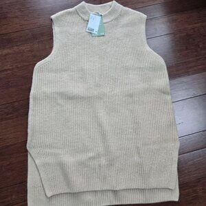 H&M sweater vest